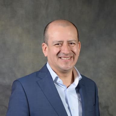 Luis Ibazeta Cárdenas